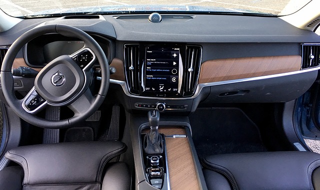 limuzyna po szwedzku - volvo s90