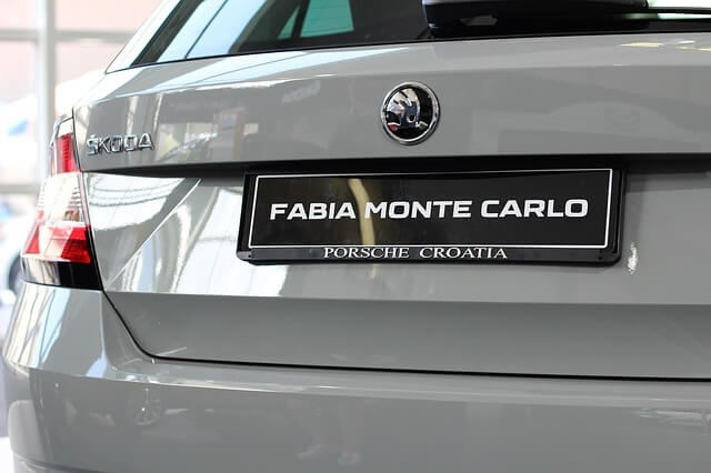 Skoda Fabia - tył